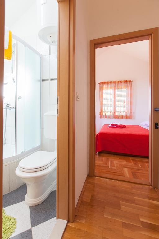 Villa Lora Tucepi Bagian luar foto